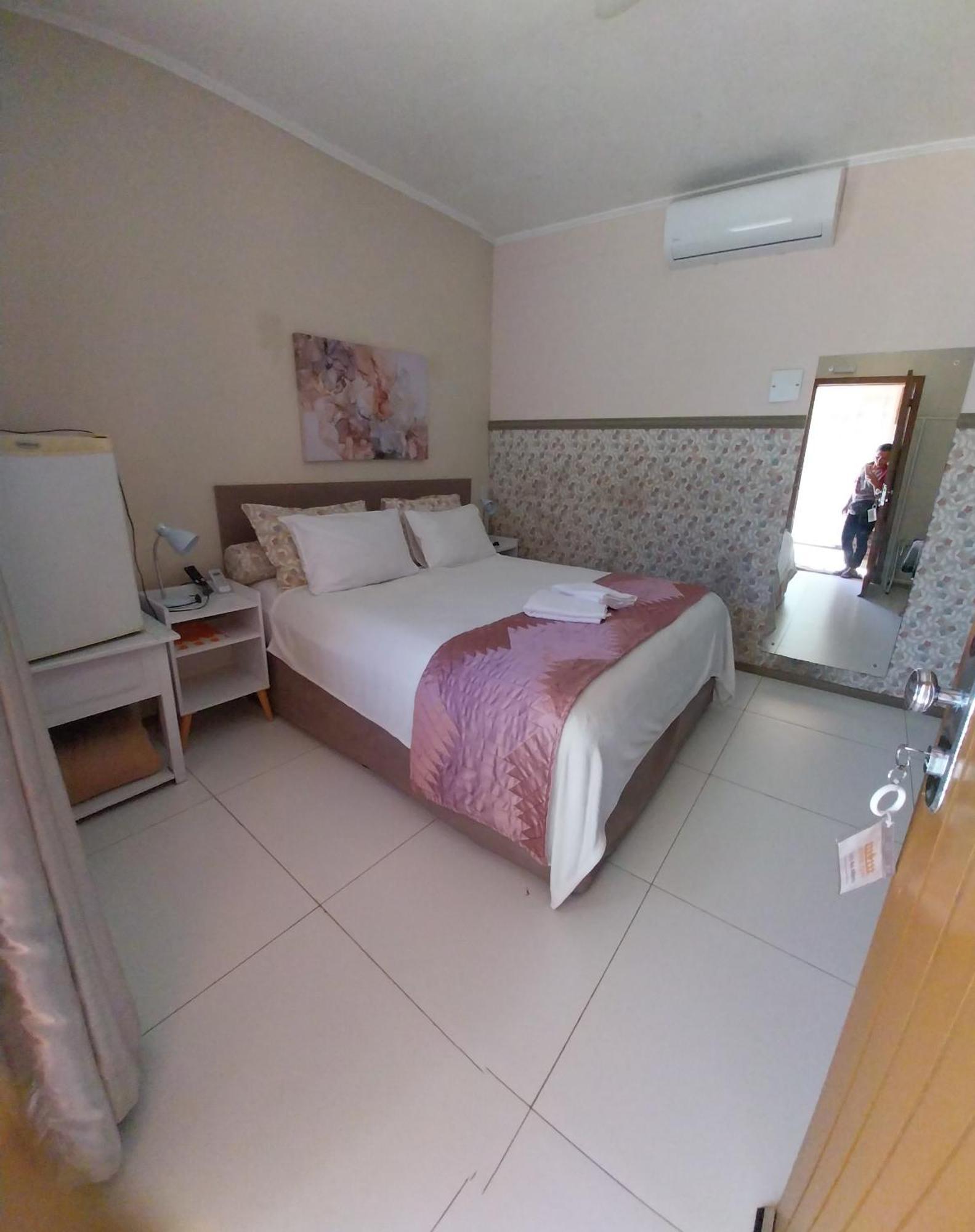 Pousada Krolow Pelotas Habitación foto
