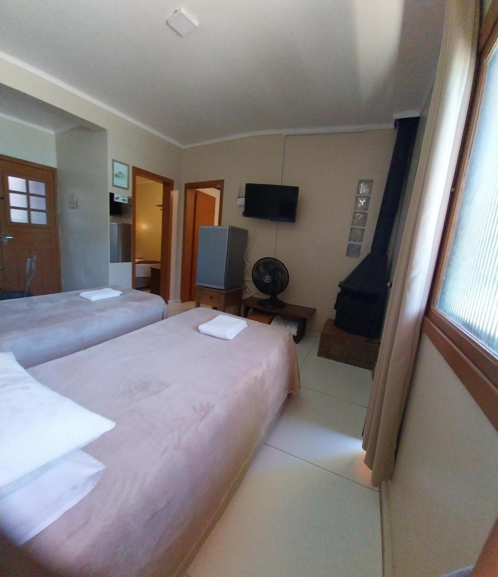Pousada Krolow Pelotas Habitación foto
